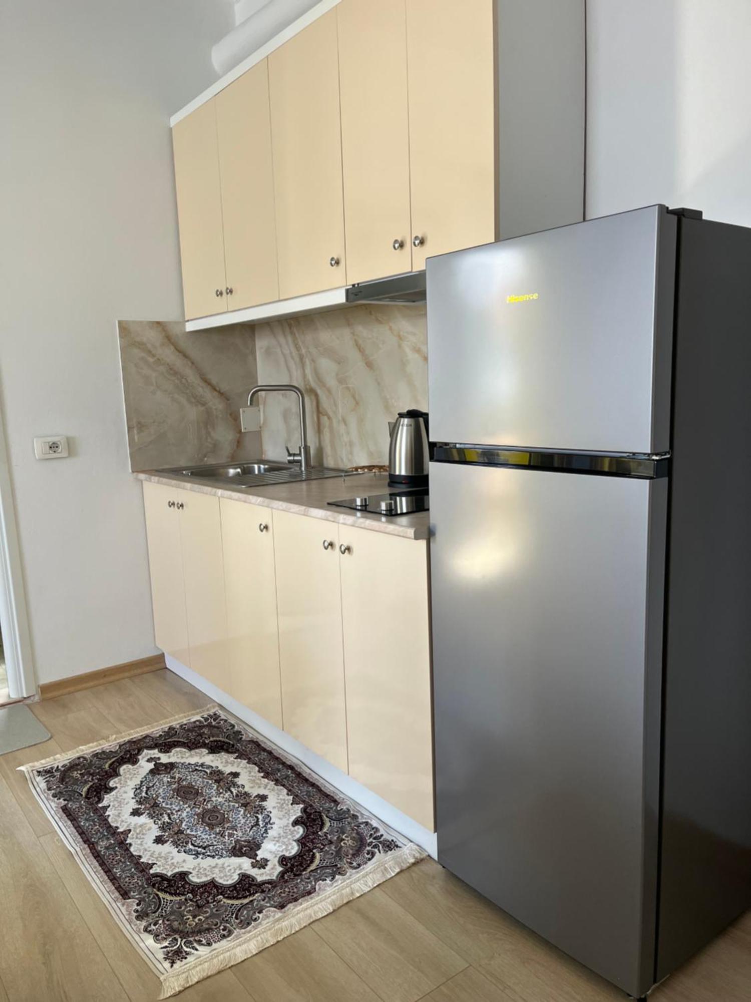 Guesthouse Kristi & Mari Vlore Ngoại thất bức ảnh